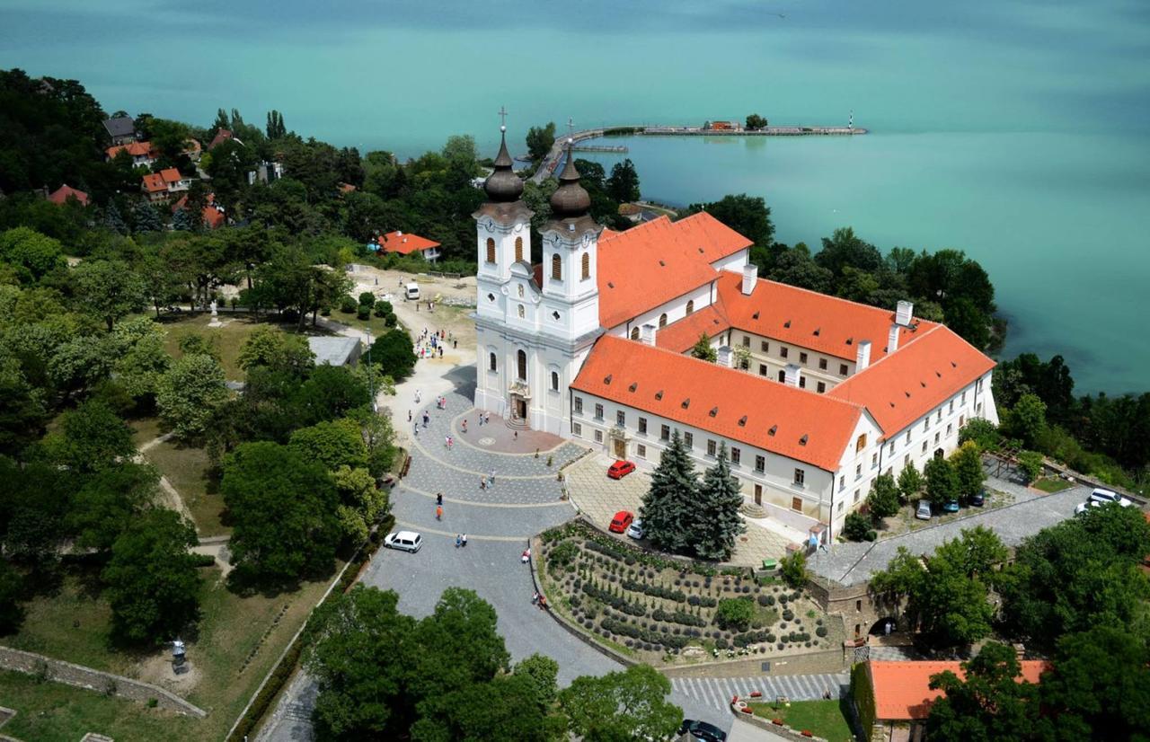 Napkelte Apartman Tihany Esterno foto